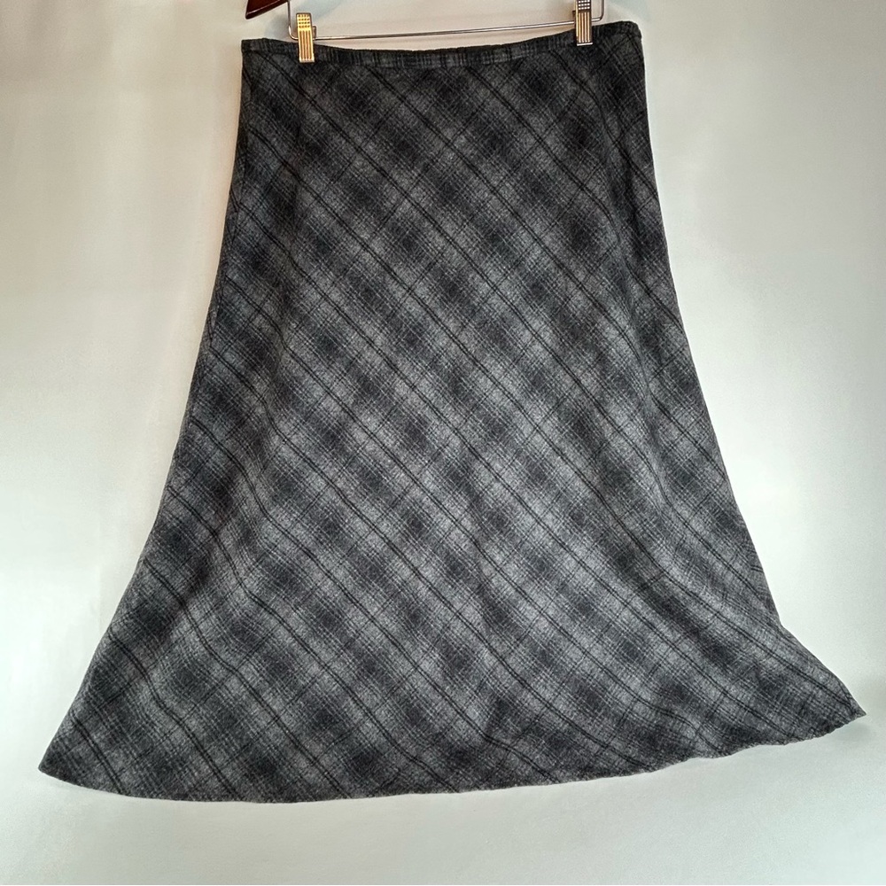 Eddie Bauer A-Line Midi Skirt Womens Sz 16 Black Gray Plaid Wool Old Money